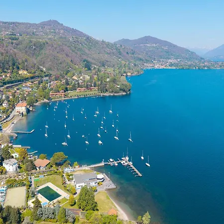 La Porte Rouge 100 Mt From Maggiore - Happy * Meina